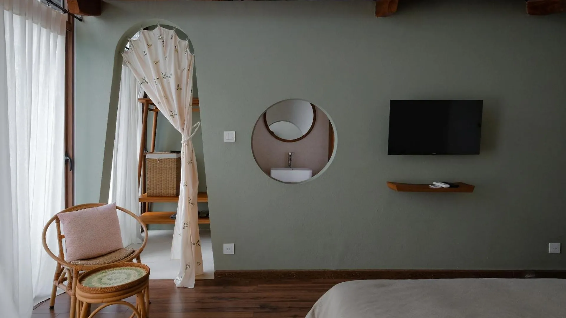 Guest house Nha Binh Homestay Da Nang Vietnam